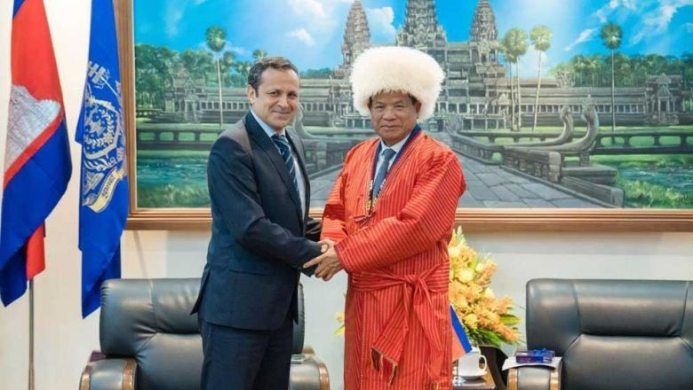 Turkmenistan Proposes Direct Flights to Cambodia