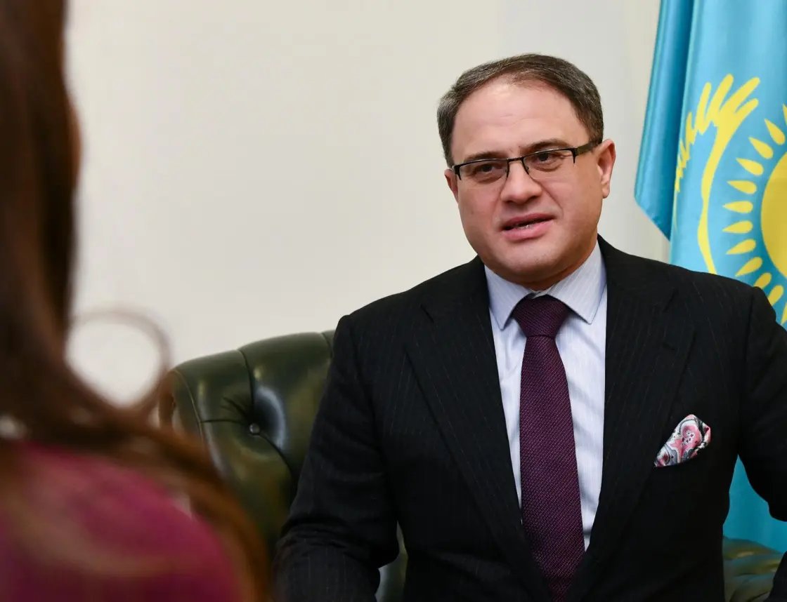 Kazakhstan looks to strengthen position as transit country between Asia, Europe